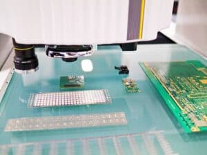 Advantages of Single-layer and Double-layer PCBs