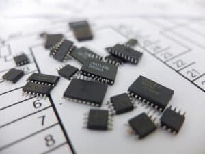 Integrated Circuit (IC)