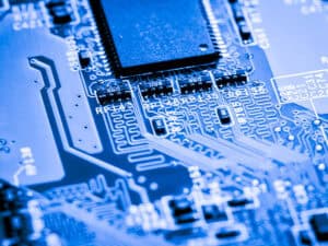 How to Determine the Right PCB Minimum Trace Width